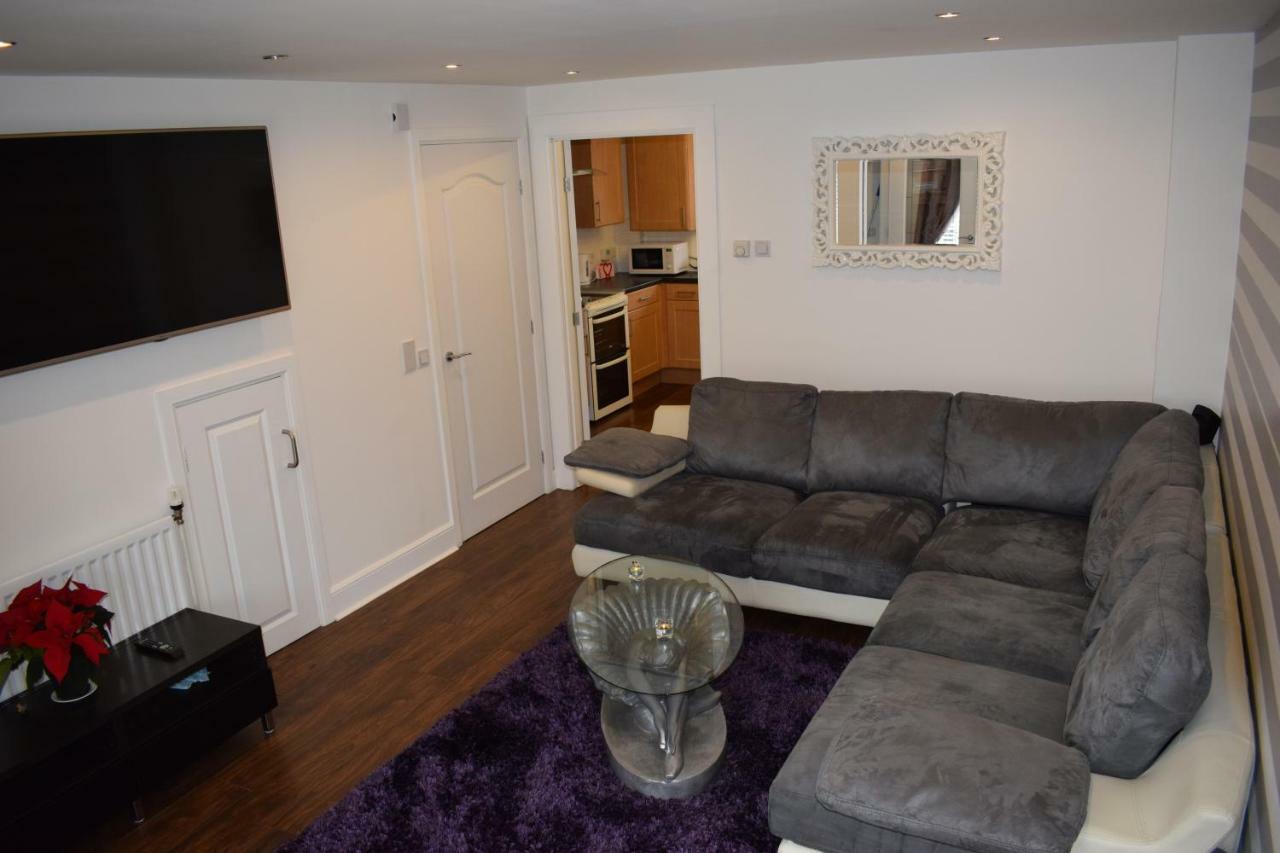 Silverburn New House With Free Parking And Nice Garden Glasgow Exteriér fotografie
